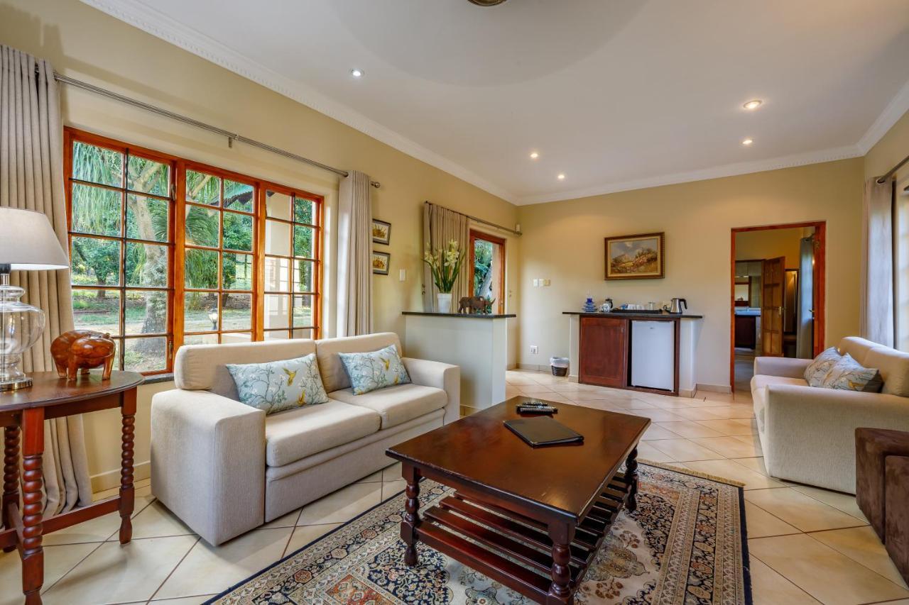 คันทรีเลนลอดจ์ Bed & Breakfast ไวท์ริเวอร์ ภายนอก รูปภาพ